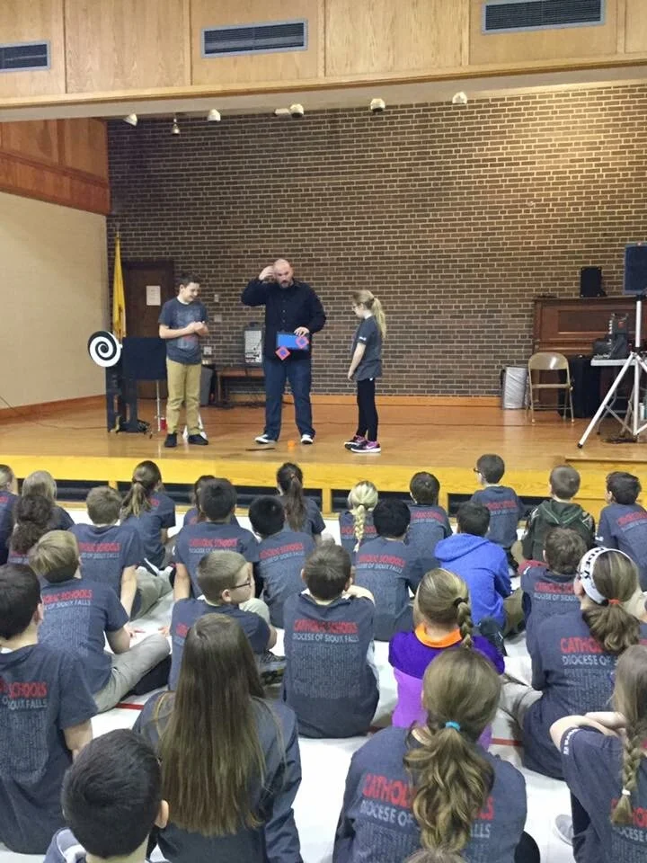 Magic Zac performing for kids